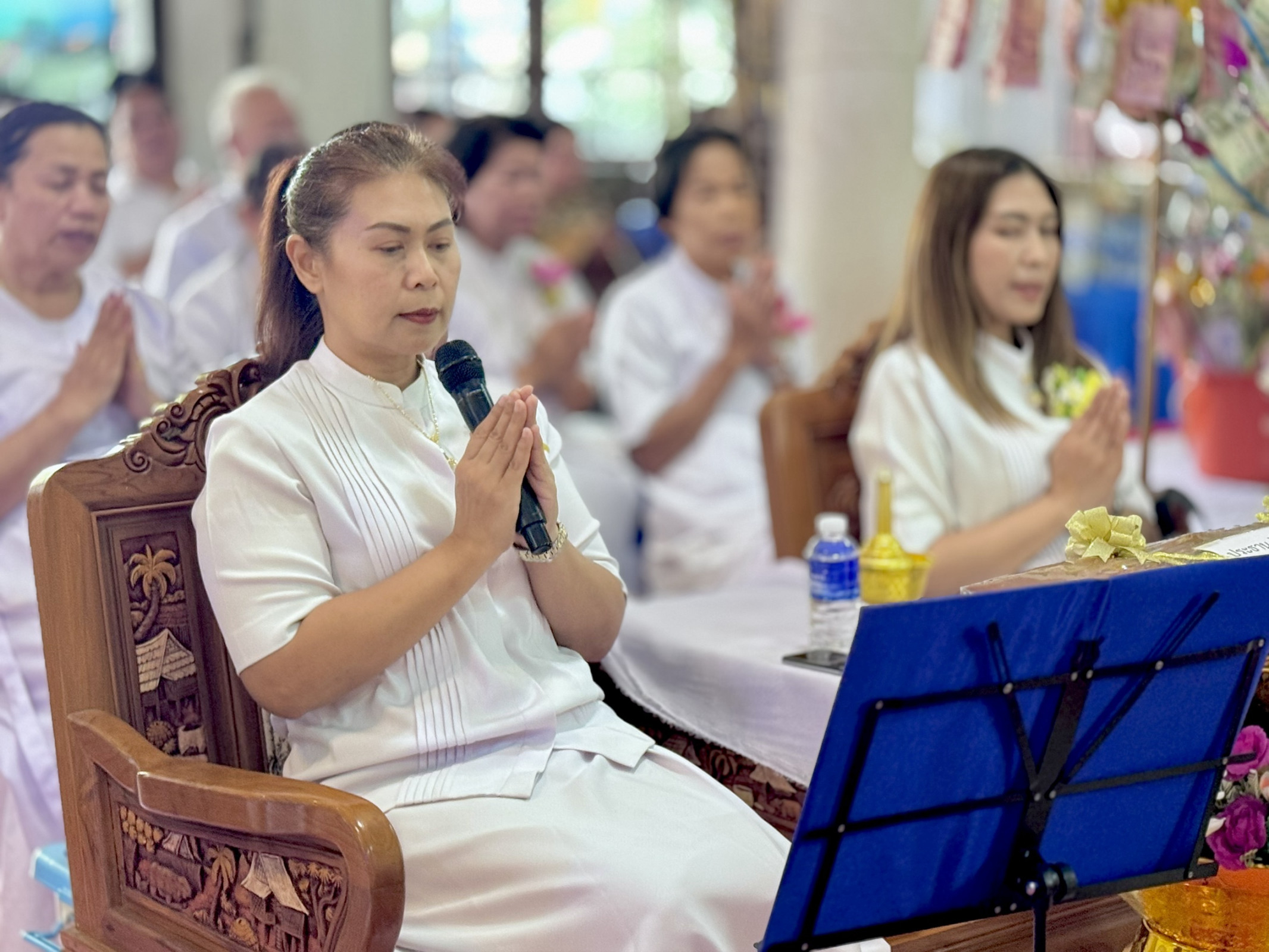 ภาพกล่าวคำถวายกฐินวัดเขาจันทร์หอม