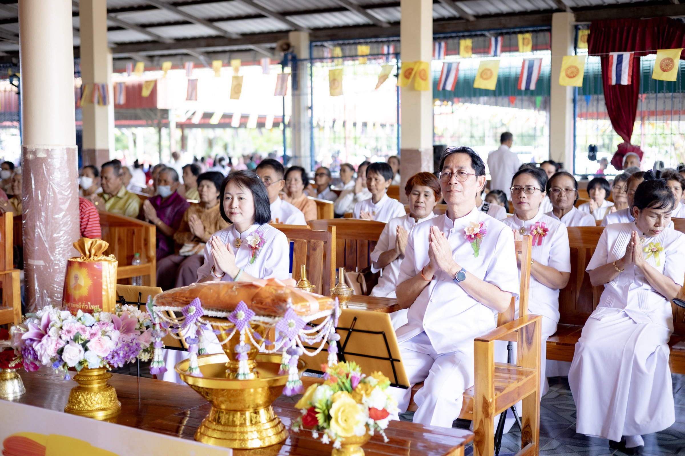 ภาพร่วมพิธีกรรมวัดบ้านโกรก