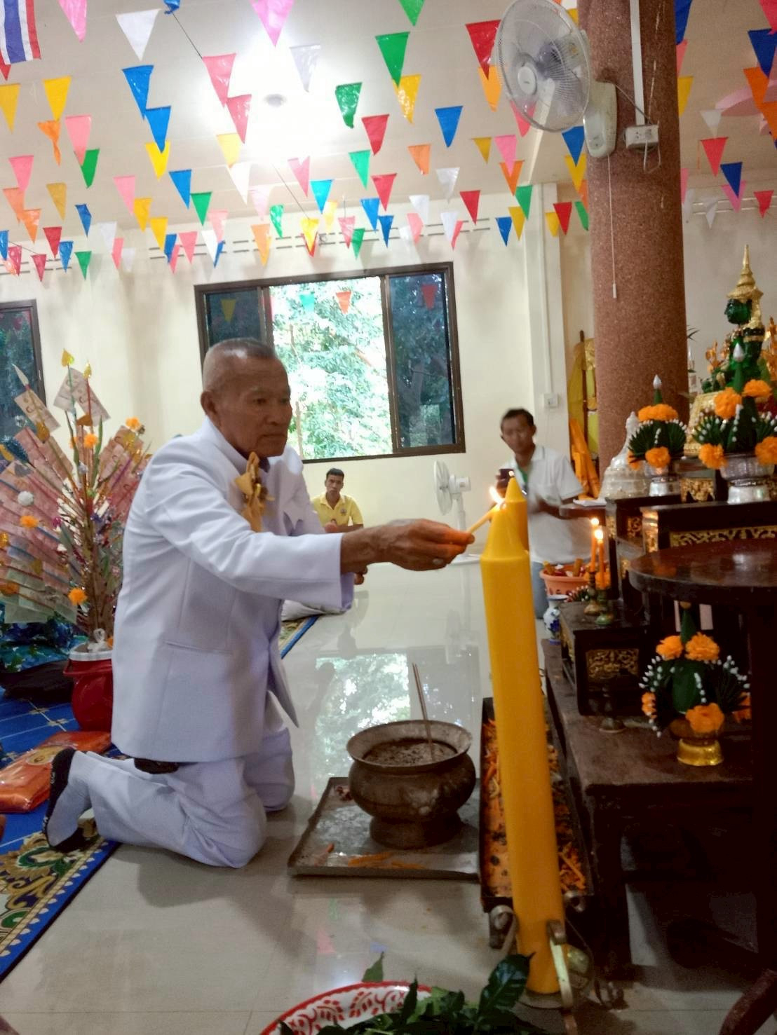 ภาพร่วมพิธีกรรมวัดทรัพย์เจริญ