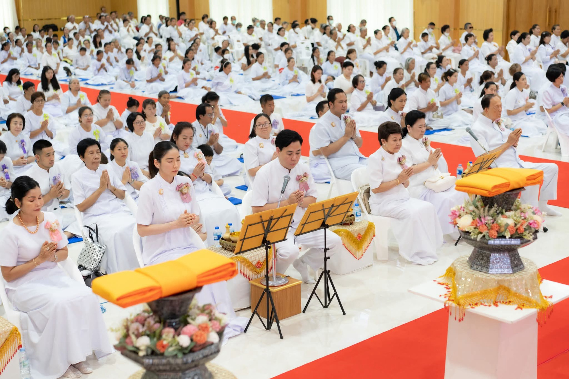 ภาพกล่าวคำถวายกฐินศูนย์ปฏิบัติธรรมนครราชสีมา