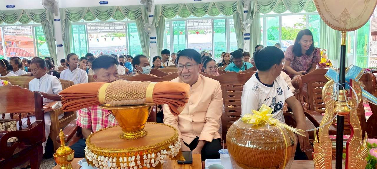 ภาพร่วมพิธีกรรมวัดมะเริง