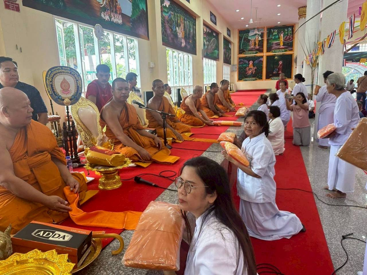 ภาพร่วมพิธีกรรมวัดโคกคอนอินทร์เจริญธรรม