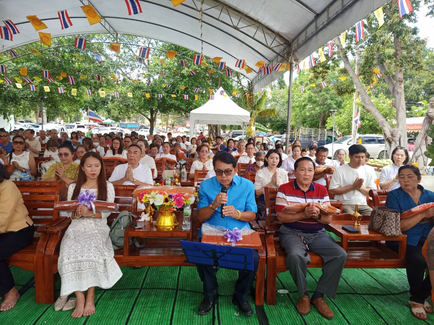 ภาพร่วมพิธีกรรมวัดปางอโศก