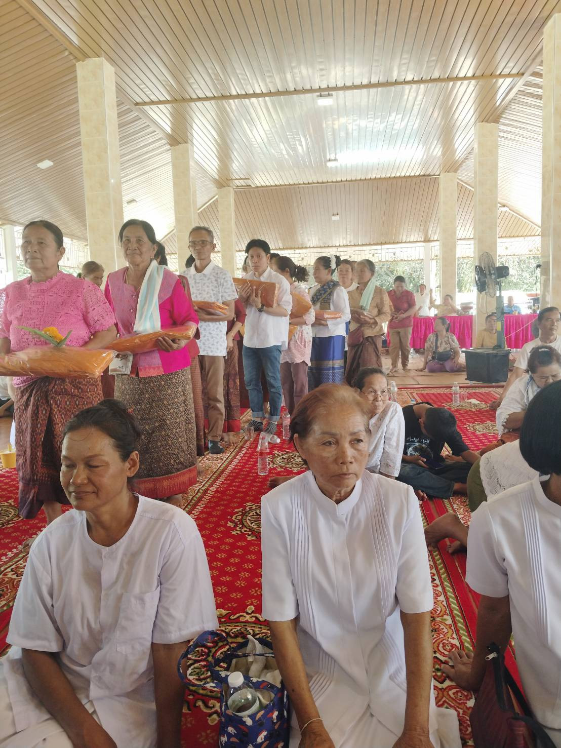 ภาพร่วมพิธีกรรมวัดคึมหญ้านาง