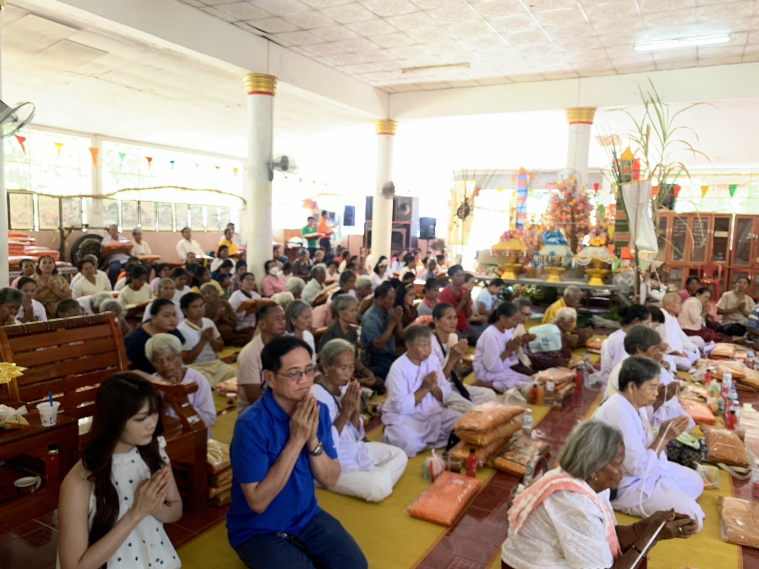 ภาพร่วมพิธีกรรมวัดปากช่อง