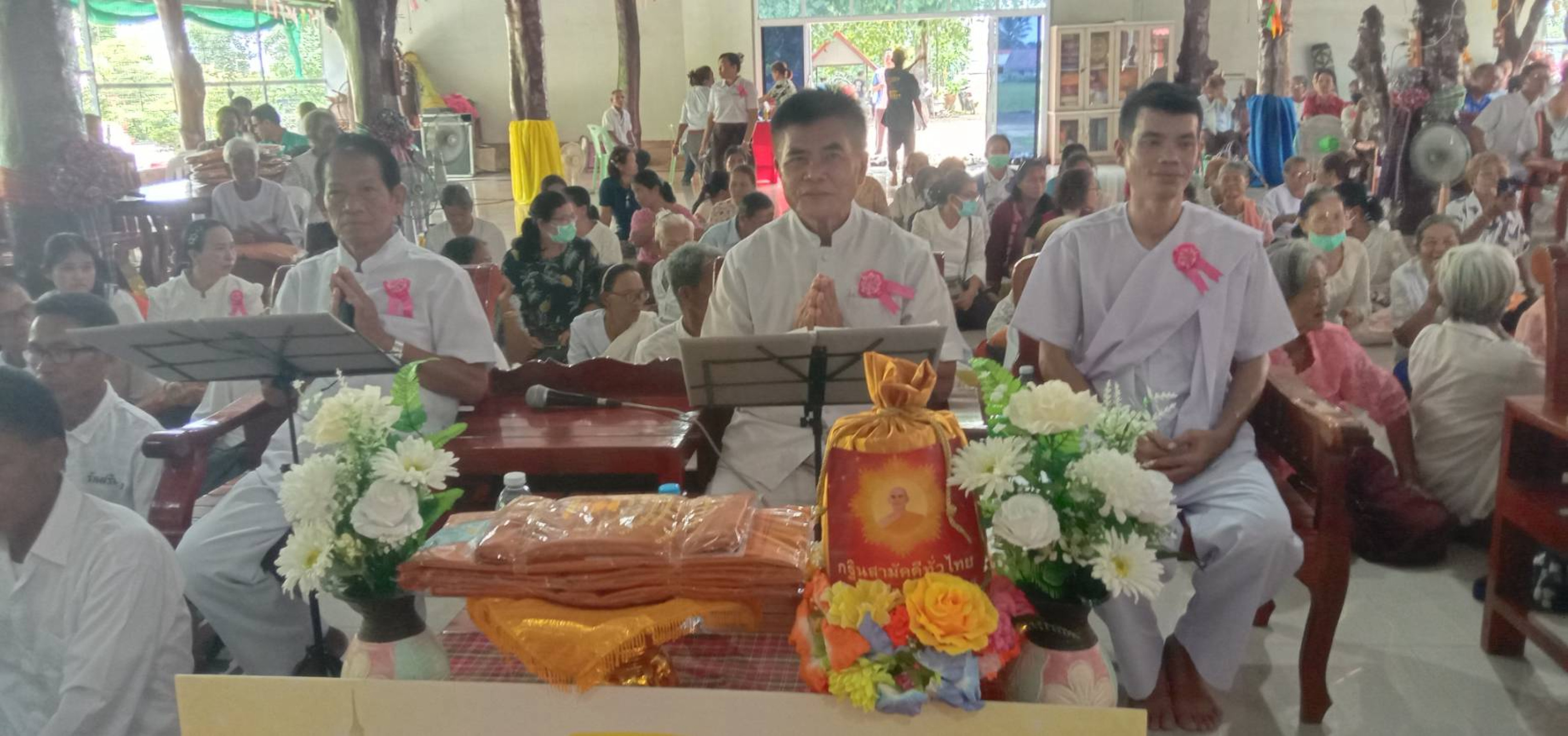 ภาพร่วมพิธีกรรมวัดสีชวา