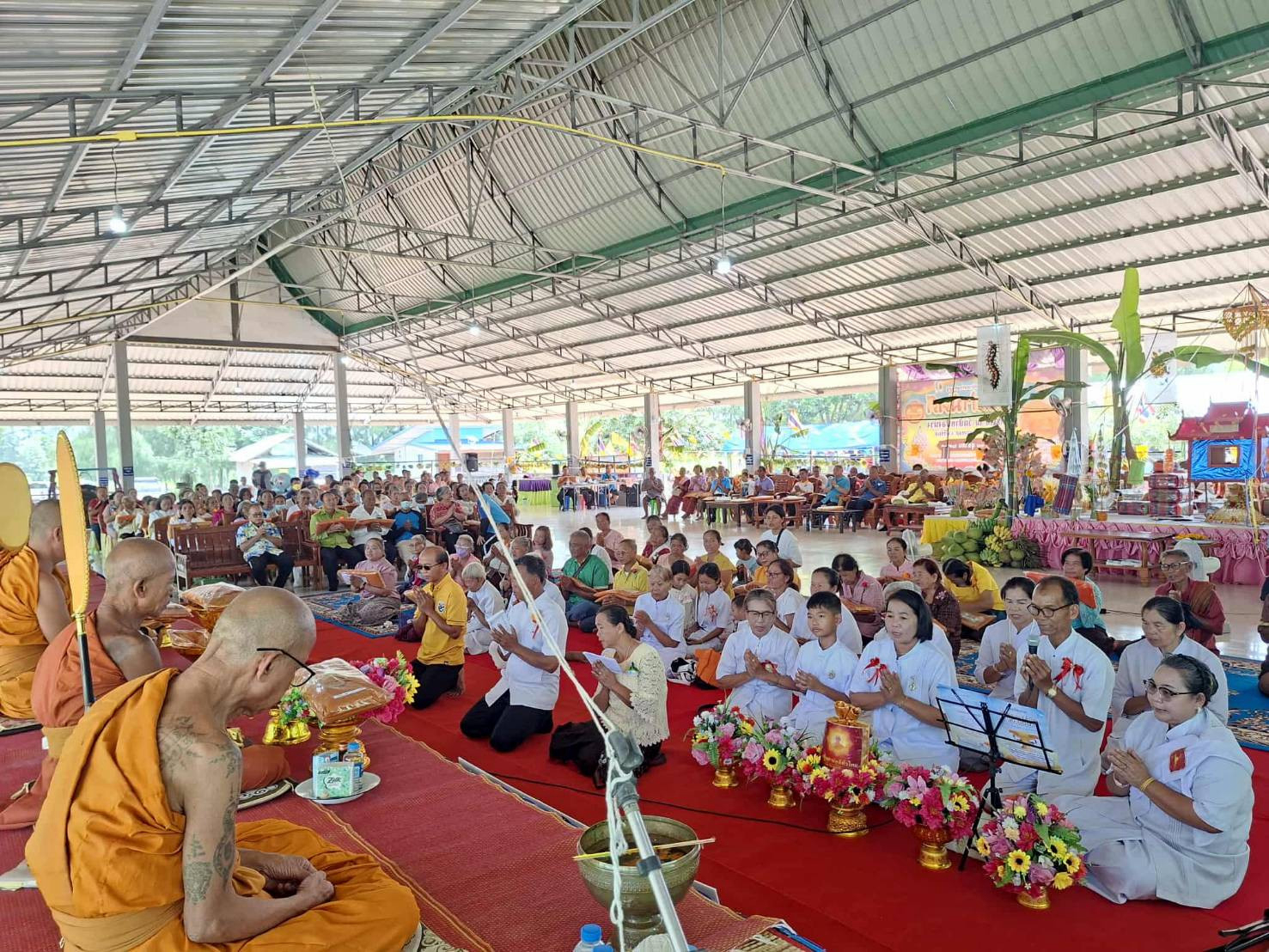 ภาพร่วมพิธีกรรมวัดป่าหนองม่วง