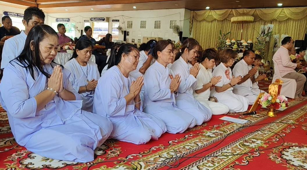 ภาพกล่าวคำถวายกฐินวัดกลาง