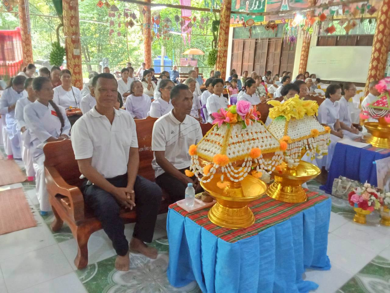 ภาพร่วมพิธีกรรมวัดร่วมจิตปัญญาวัฒน์