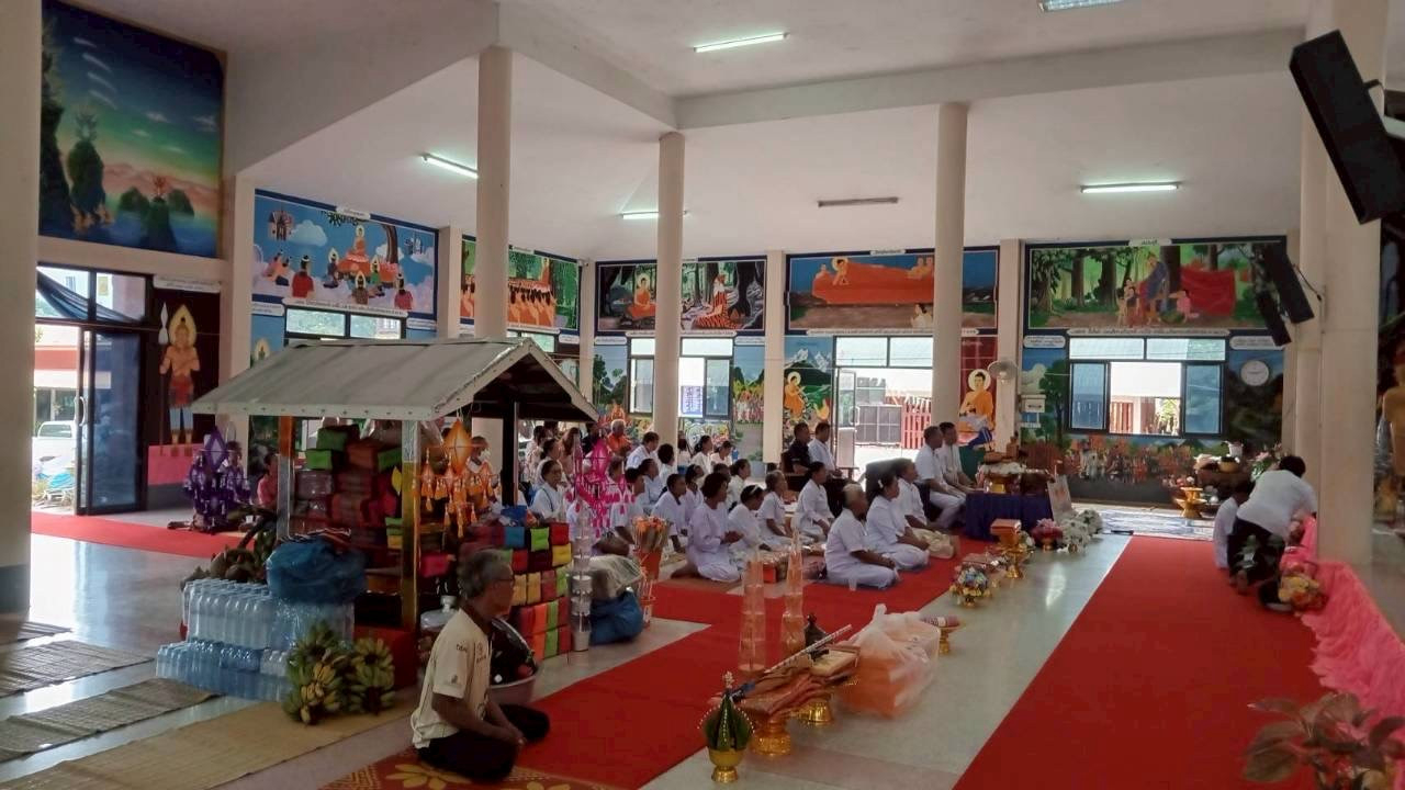 ภาพร่วมพิธีกรรมวัดสาวเอ้