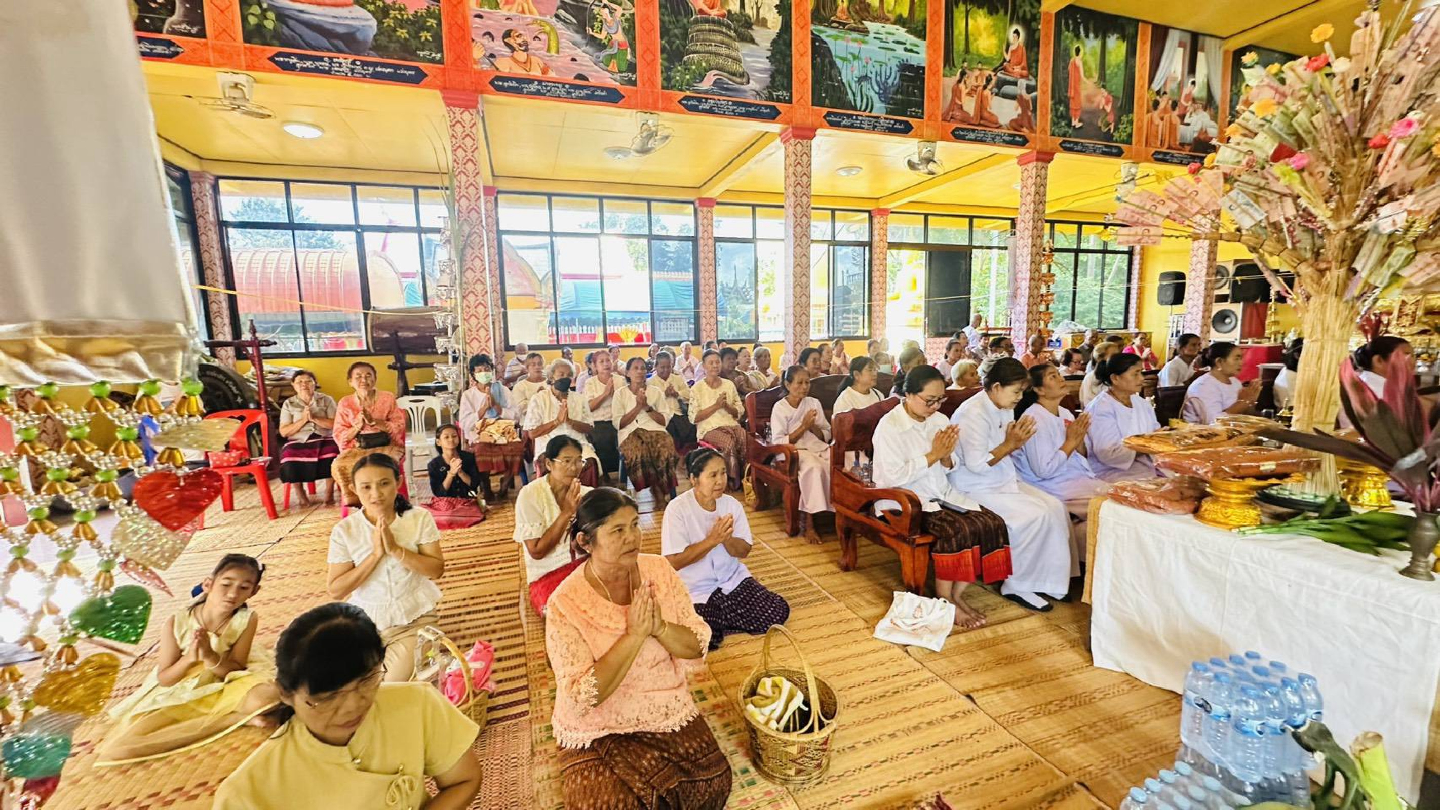 ภาพกล่าวคำถวายกฐินวัดโนนเจริญ