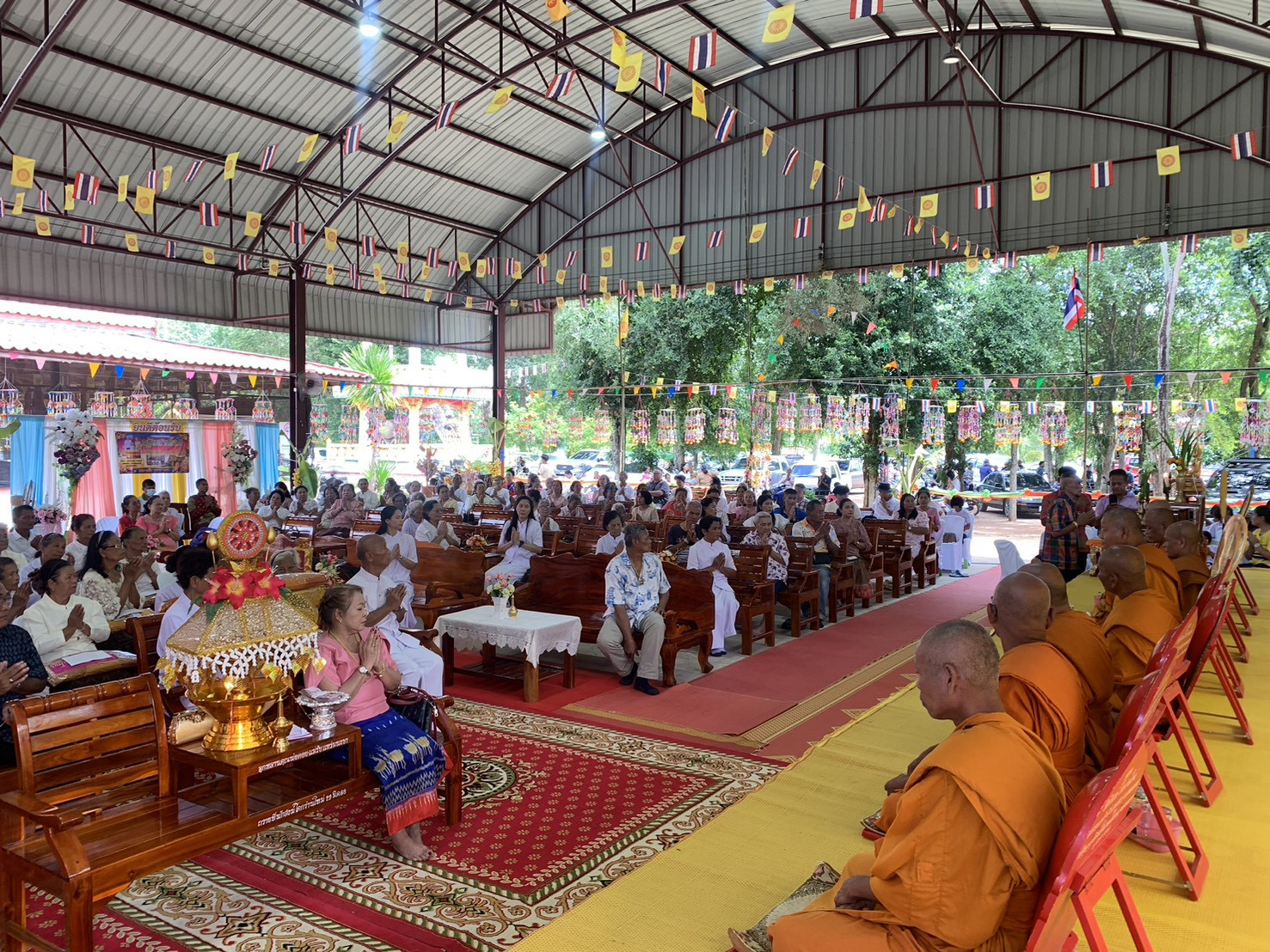 ภาพร่วมพิธีกรรมที่พักสงฆ์โคกว่านใหม่