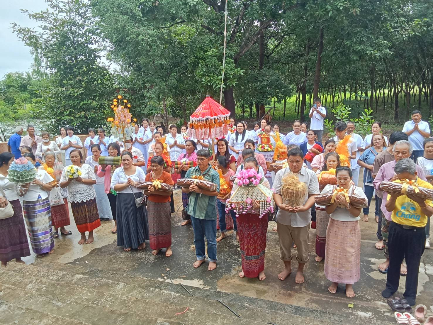 ภาพร่วมพิธีกรรมวัดตรีพัฒนาราม