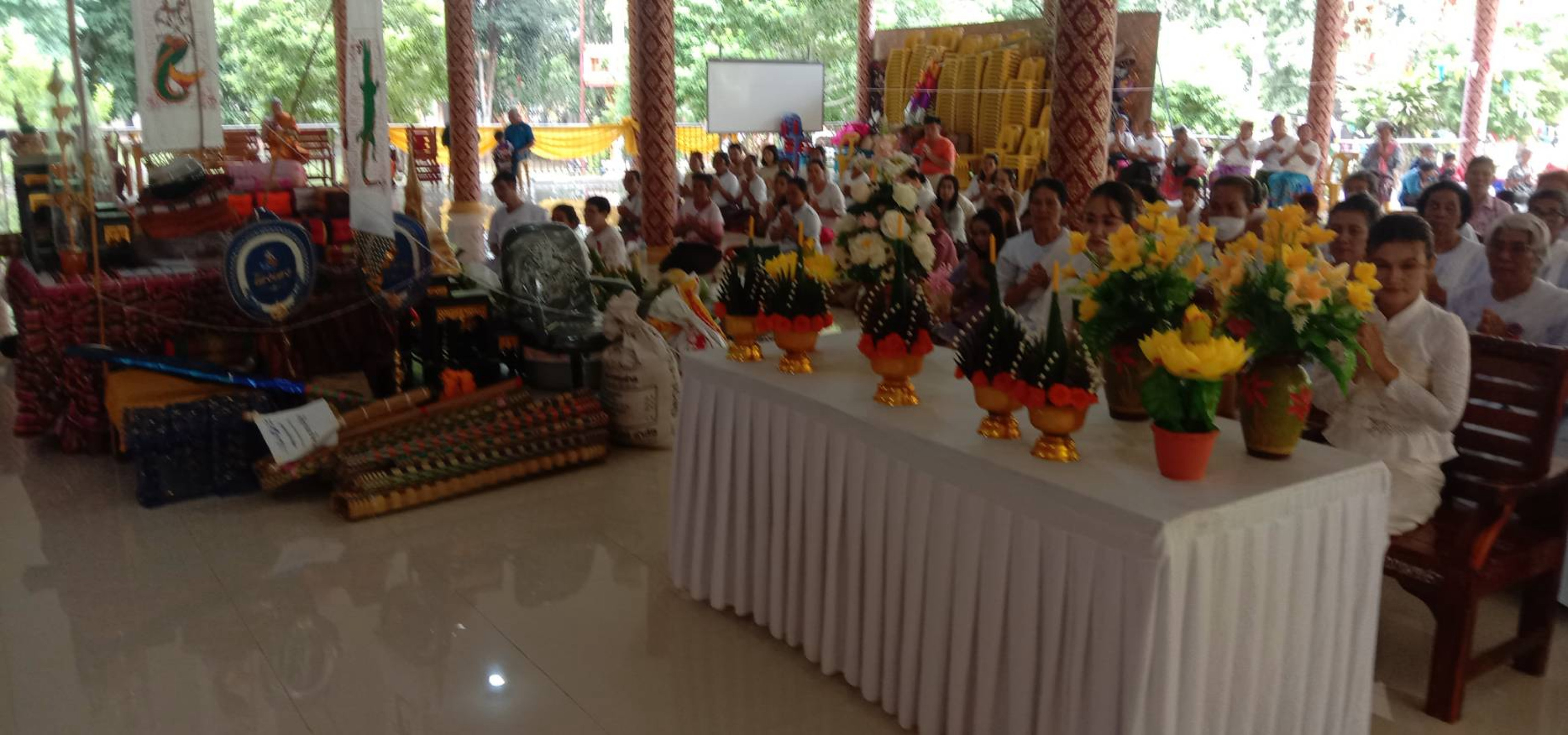 ภาพร่วมพิธีกรรมวัดโคกซาด