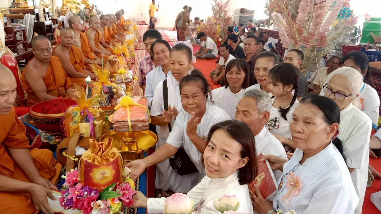 ภาพร่วมพิธีกรรมวัดเก่าหนองกี่