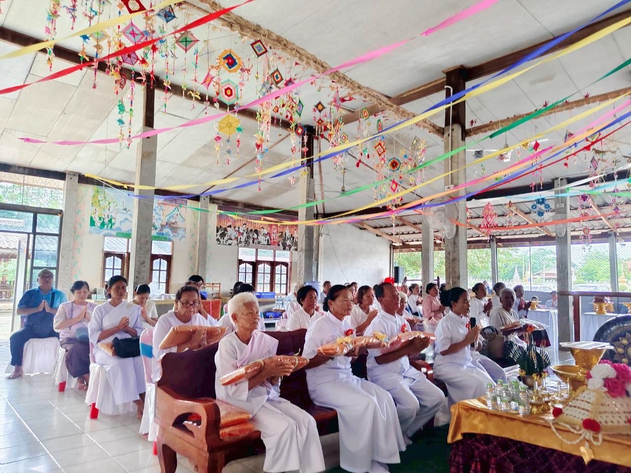 ภาพร่วมพิธีกรรมวัดโคกสะอาด