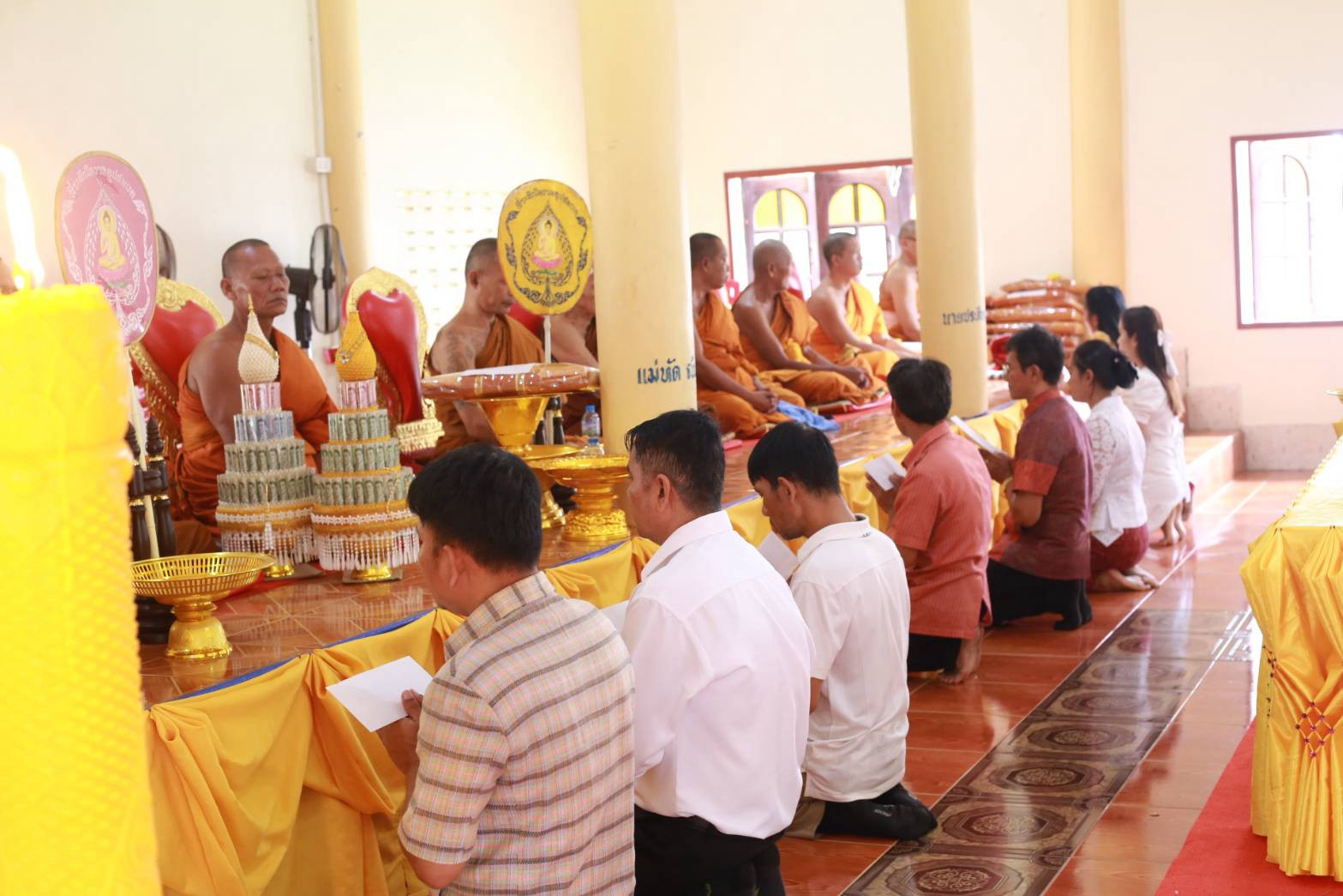 ภาพร่วมพิธีกรรมวัดซับสมบูรณ์