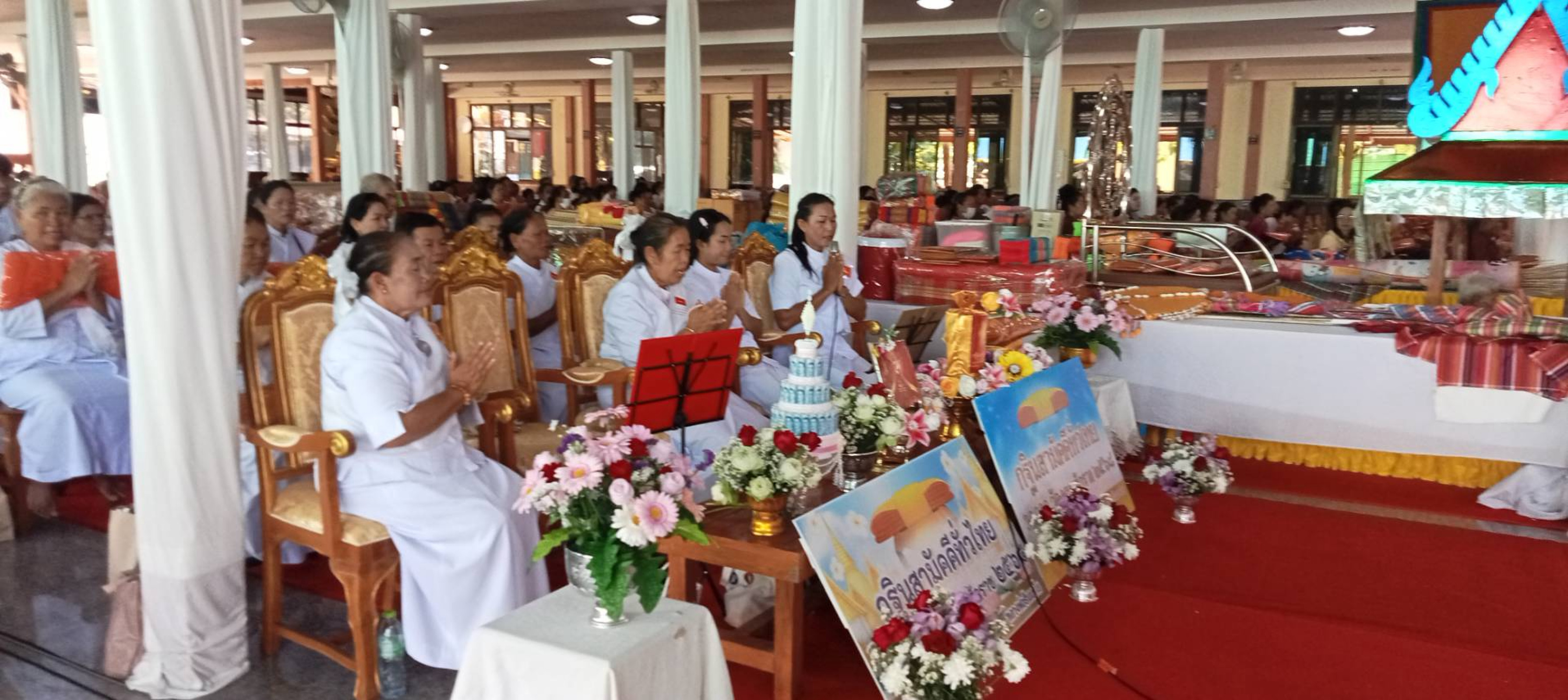 ภาพร่วมพิธีกรรมวัดโคกเหล็ก