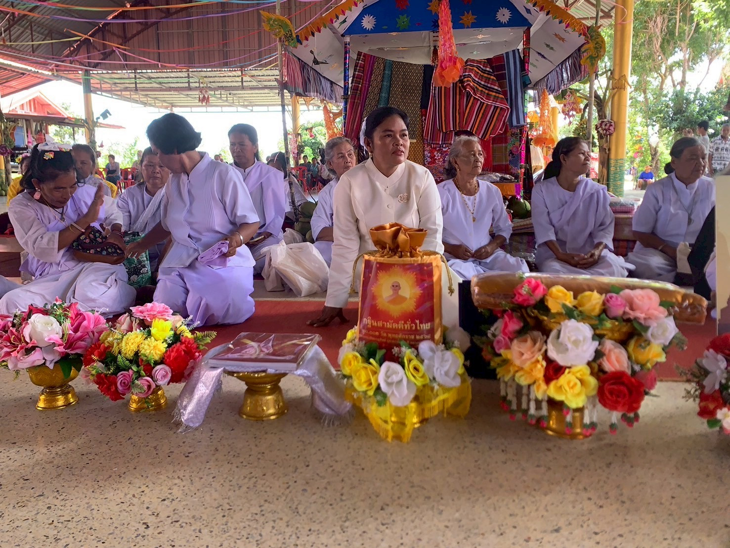 ภาพร่วมพิธีกรรมวัดโพธิ์งาม