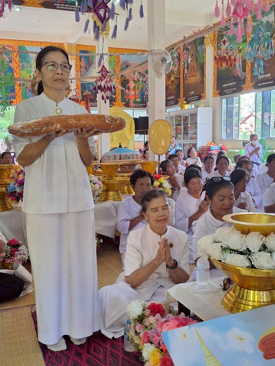 ภาพร่วมพิธีกรรมวัดนาหลวง