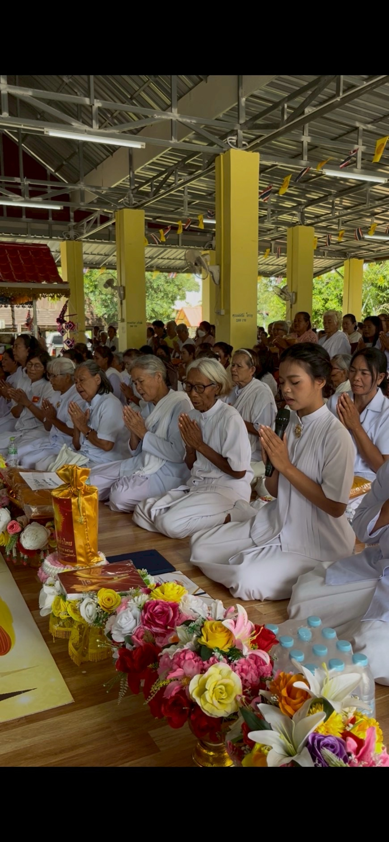 ภาพกล่าวคำถวายกฐินวัดหนองน้ำขุ่น