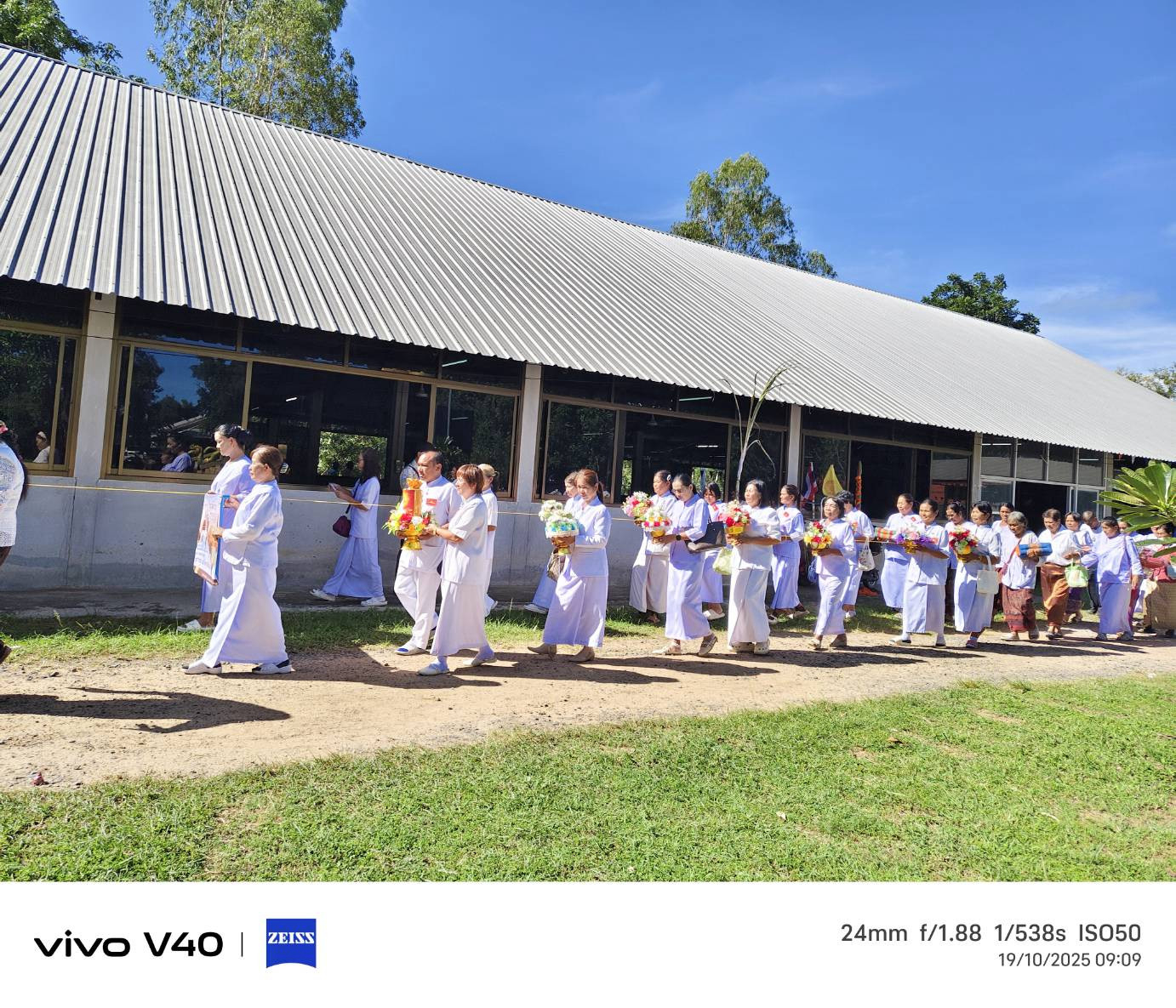 ภาพร่วมพิธีกรรมวัดเบญจศิลาราม