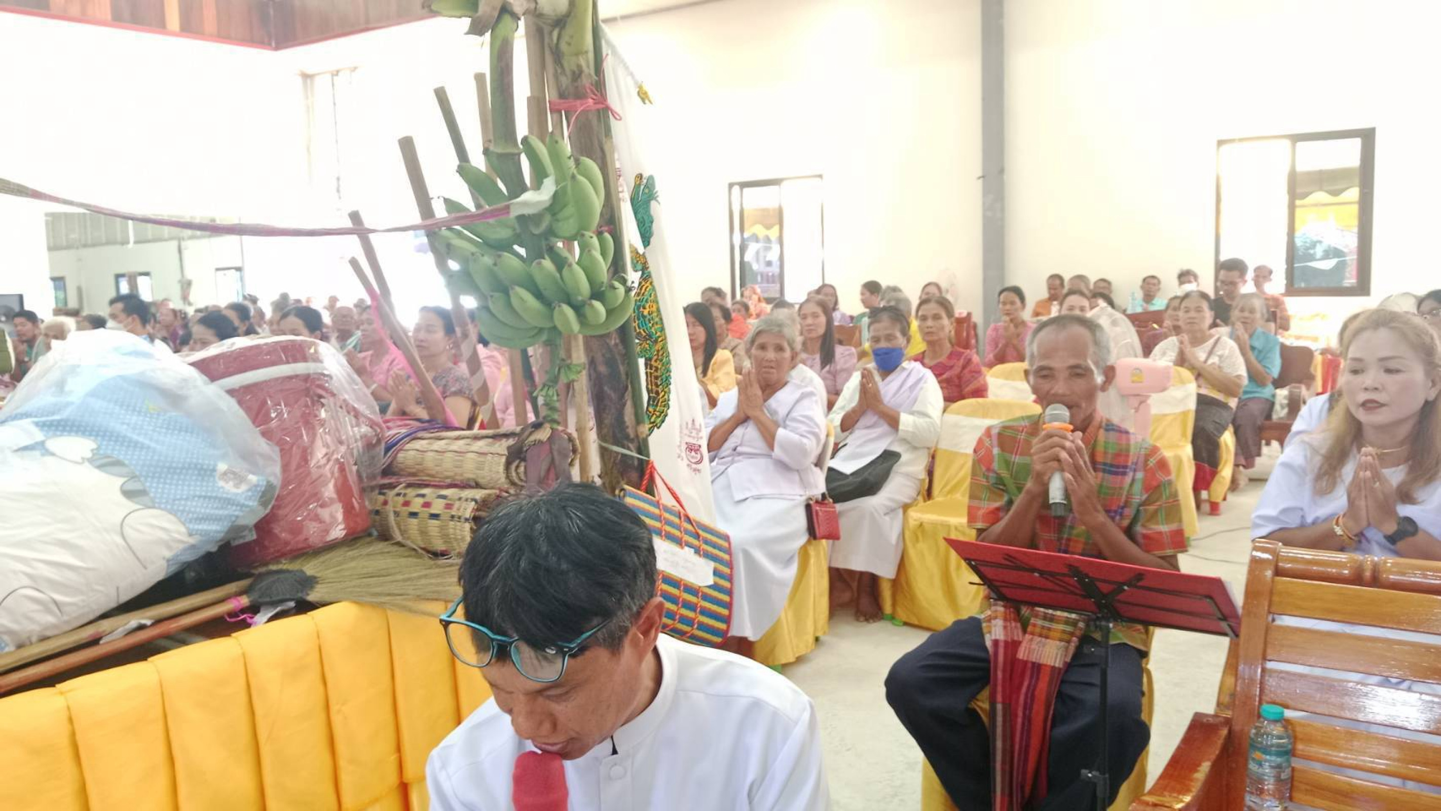 ภาพร่วมพิธีกรรมวัดบ้านสองชั้น