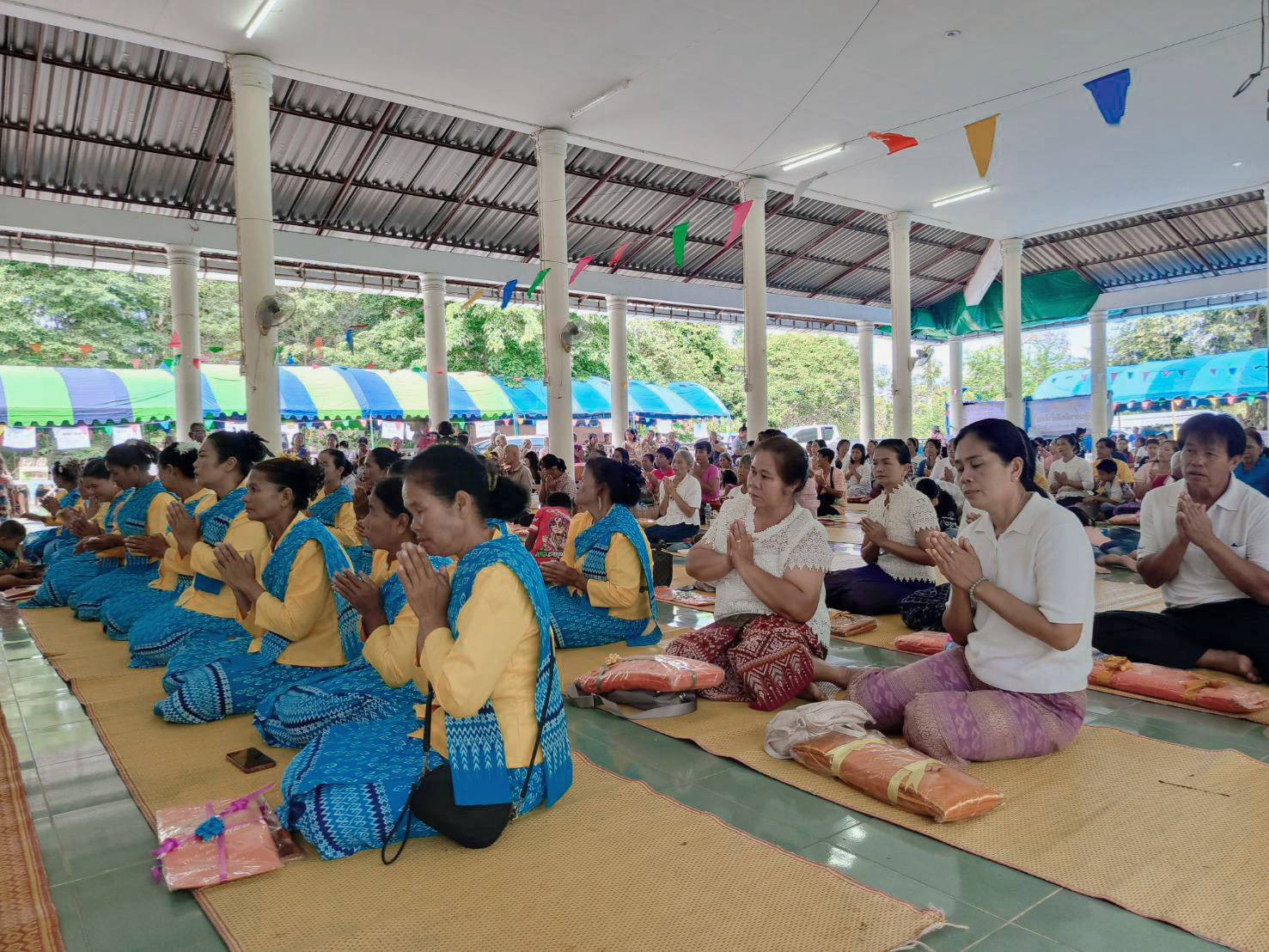 ภาพร่วมพิธีกรรมวัดป่าเขากระเจียว