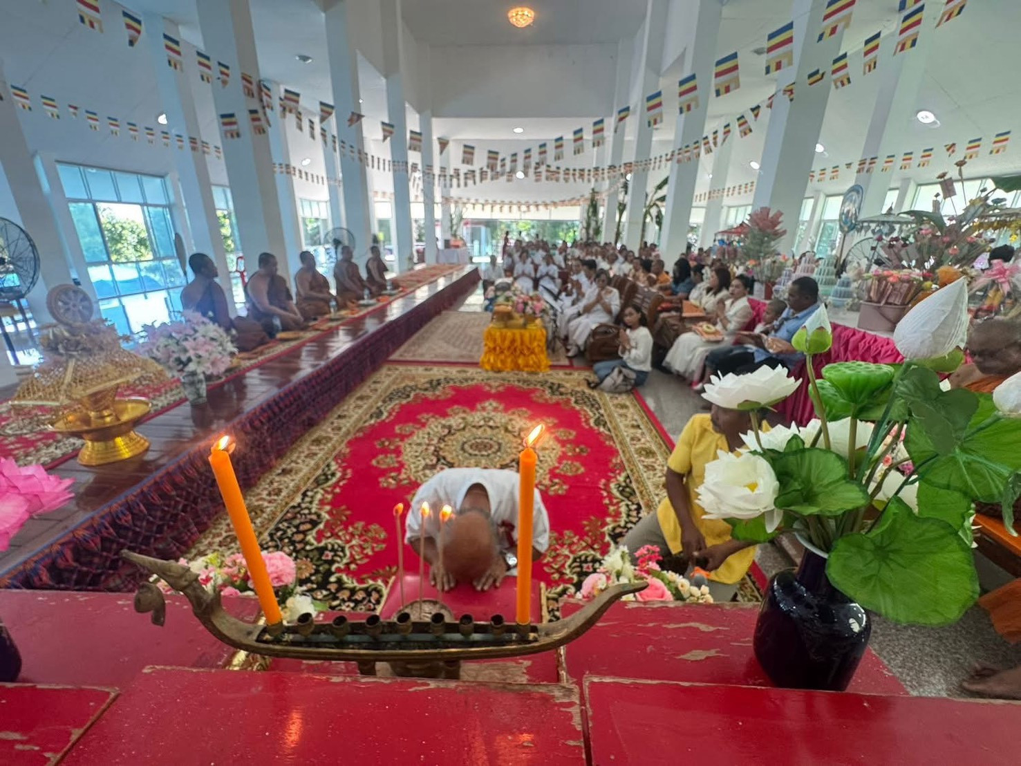 ภาพร่วมพิธีกรรมวัดหนองกราด