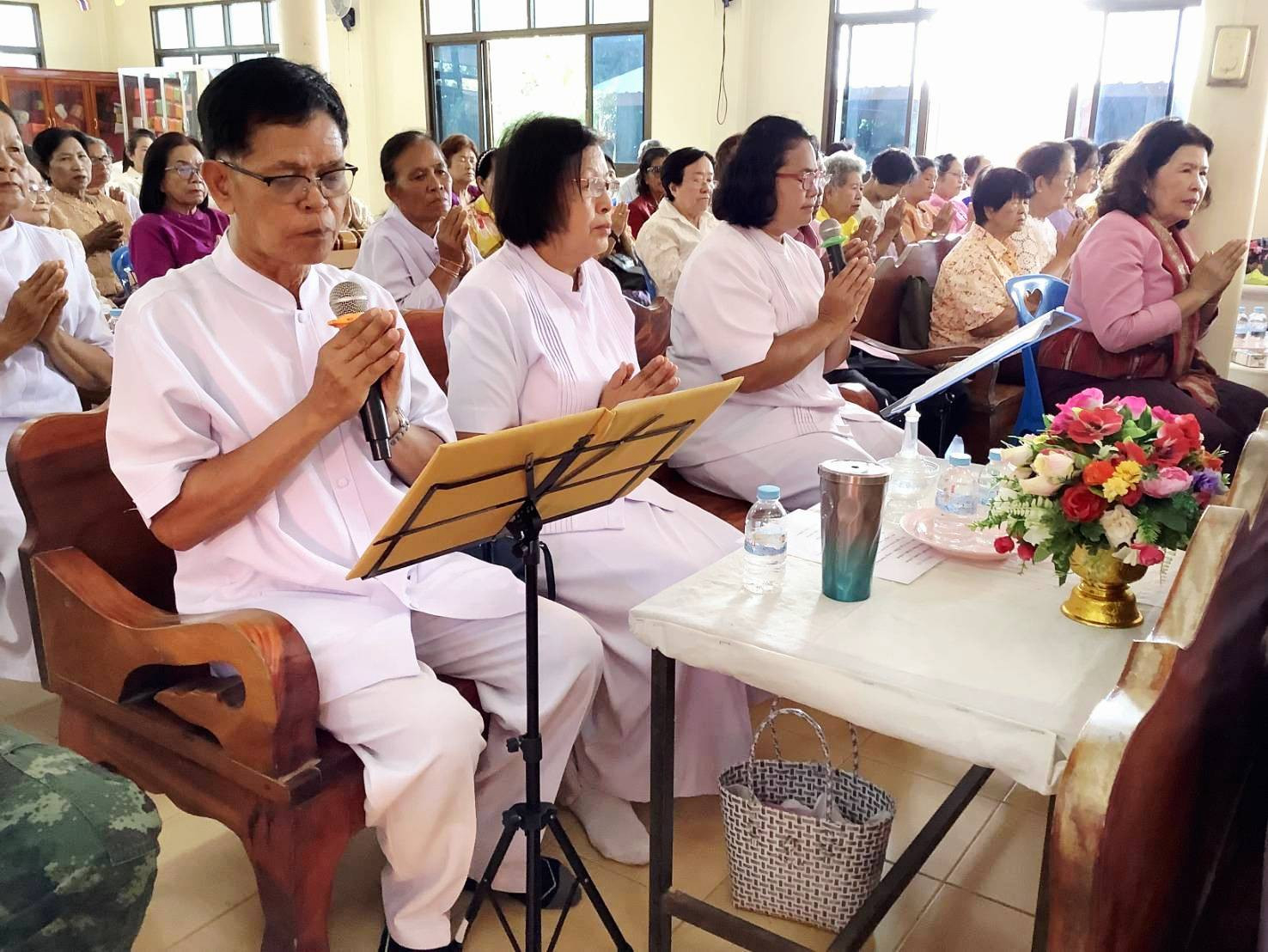 ภาพร่วมพิธีกรรมวัดหนองตาด