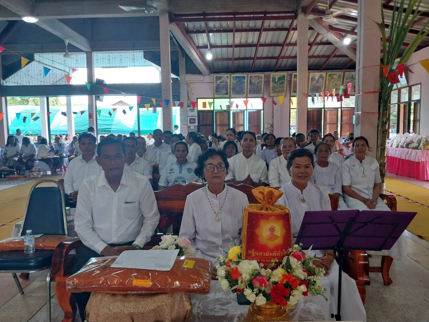 ภาพร่วมพิธีกรรมวัดสหมิตรรังสรรค์
