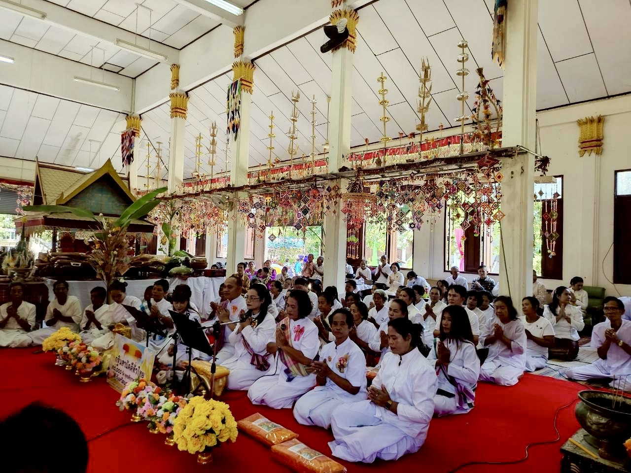 ภาพร่วมพิธีกรรมวัดเวฬุวัน