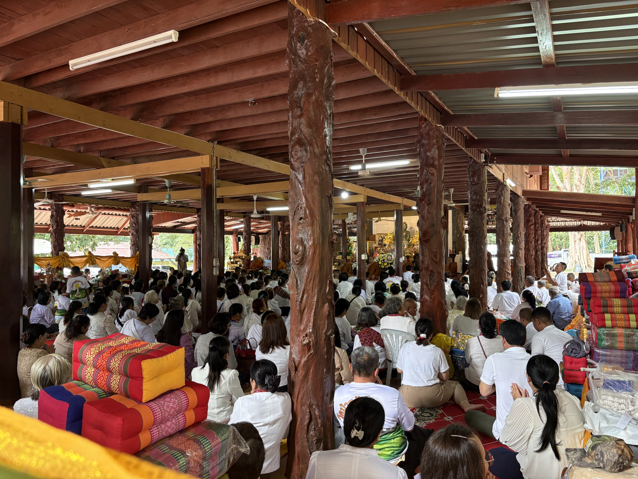 ภาพร่วมพิธีกรรมวัดป่าสุภัททาราม