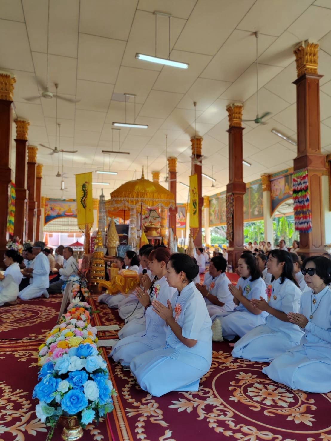 ภาพร่วมพิธีกรรมวัดโพธิ์ไทร