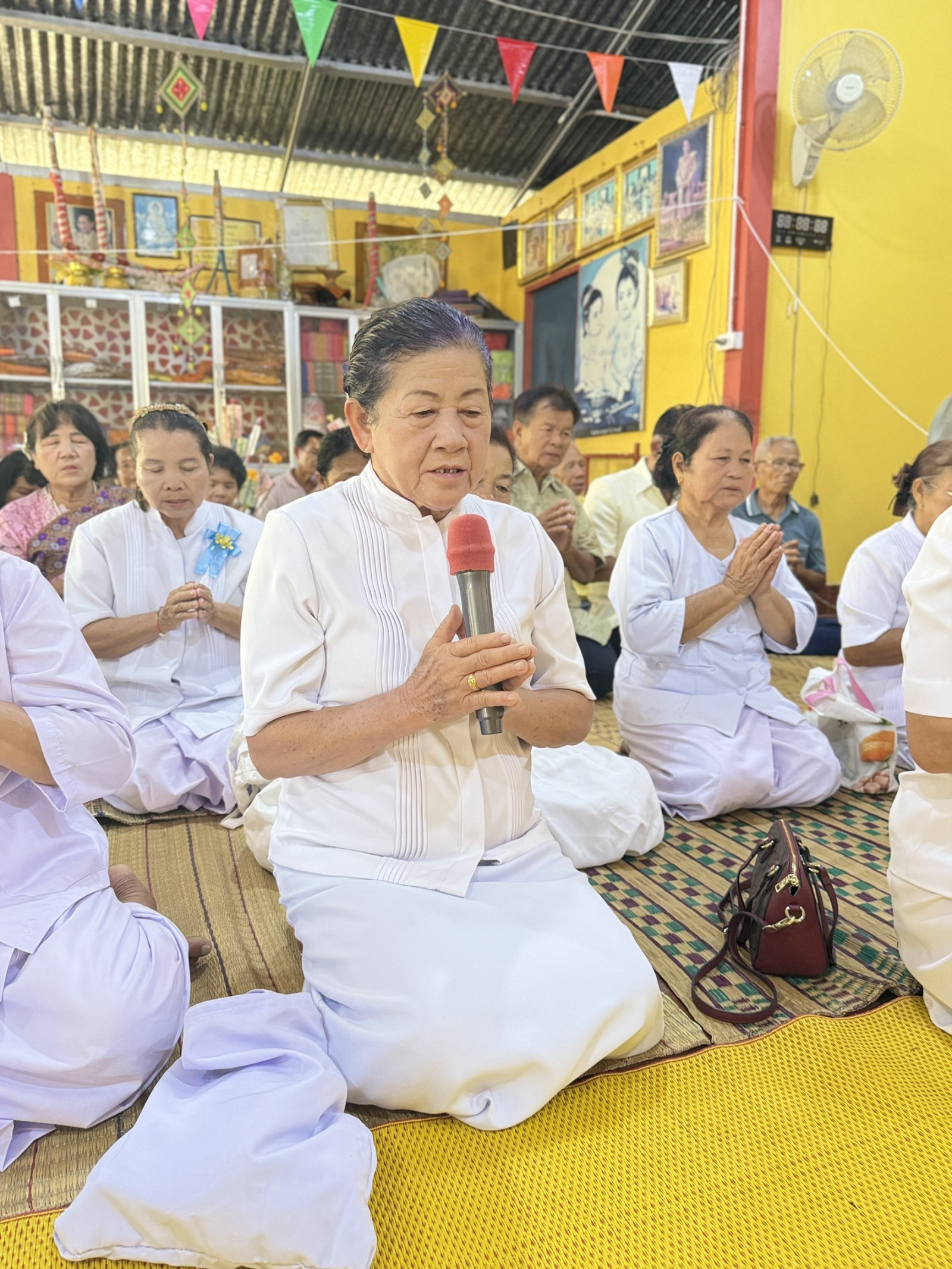 ภาพร่วมพิธีกรรมวัดตาหมู