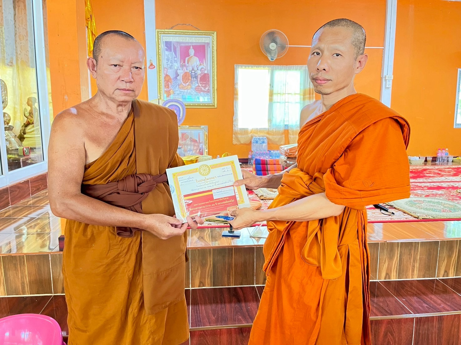 ภาพร่วมพิธีกรรมวัดดอนโพธิ์