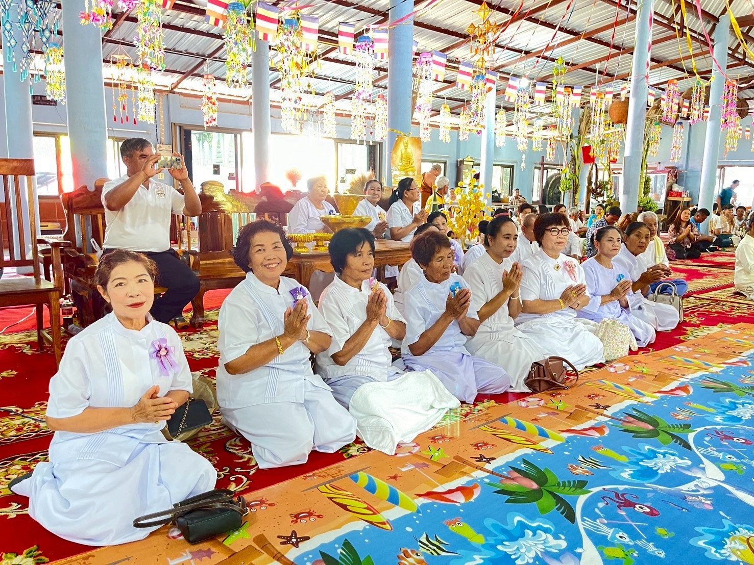 ภาพร่วมพิธีกรรมวัดเกาะแก้วขวัญเมือง