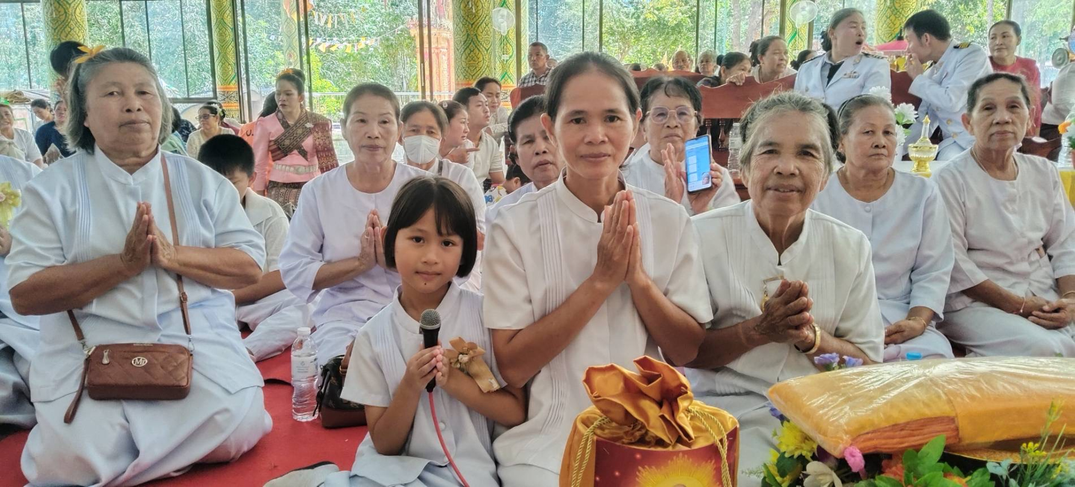 ภาพกล่าวคำถวายกฐินวัดไทรทองวนาราม