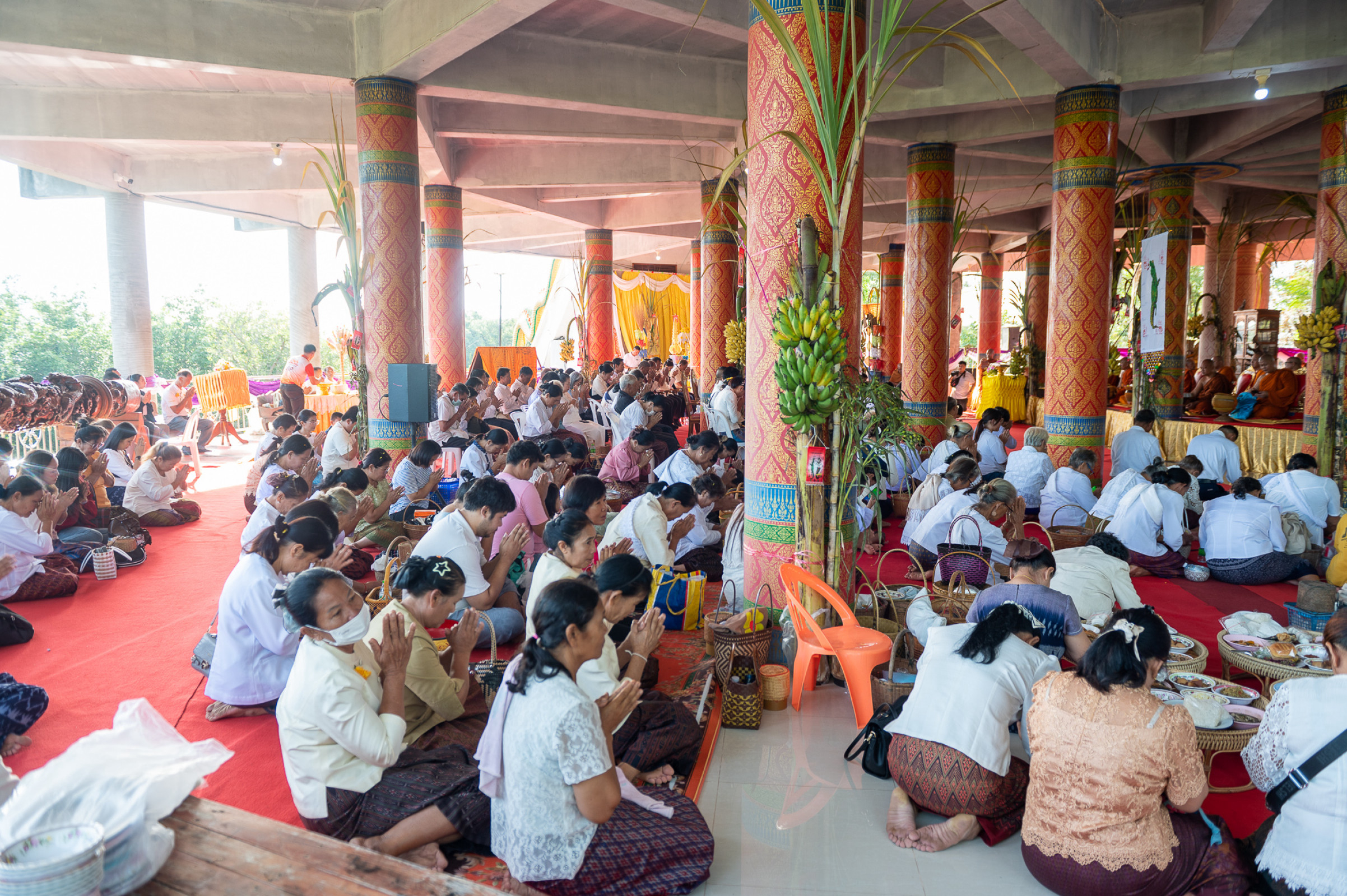 ภาพร่วมพิธีกรรมวัดเขาช่องชาด