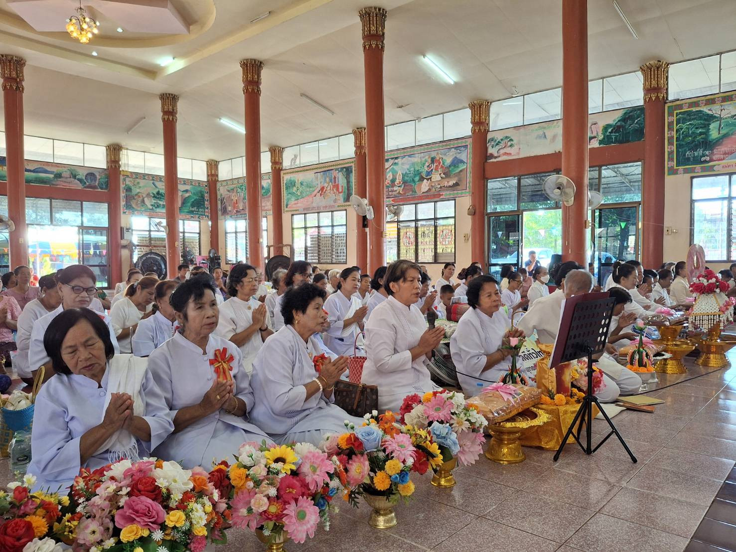 ภาพกล่าวคำถวายกฐินวัดสระปทุม