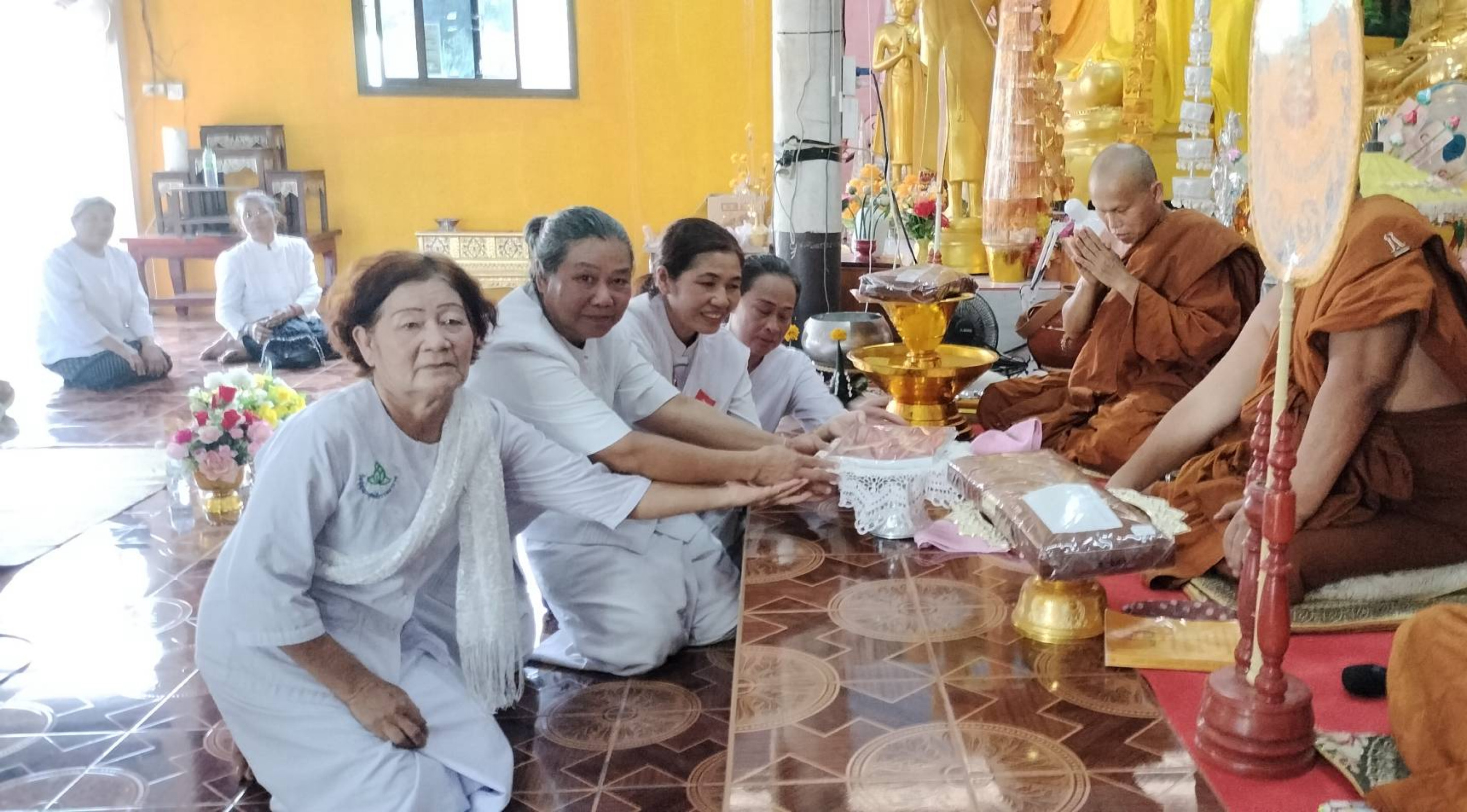 ภาพร่วมพิธีกรรมที่พักสงฆ์สุทธีธรรมาราม