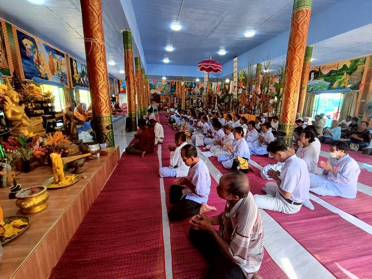 ภาพร่วมพิธีกรรมวัดป่าศรีชมภูจิตตวิเวก