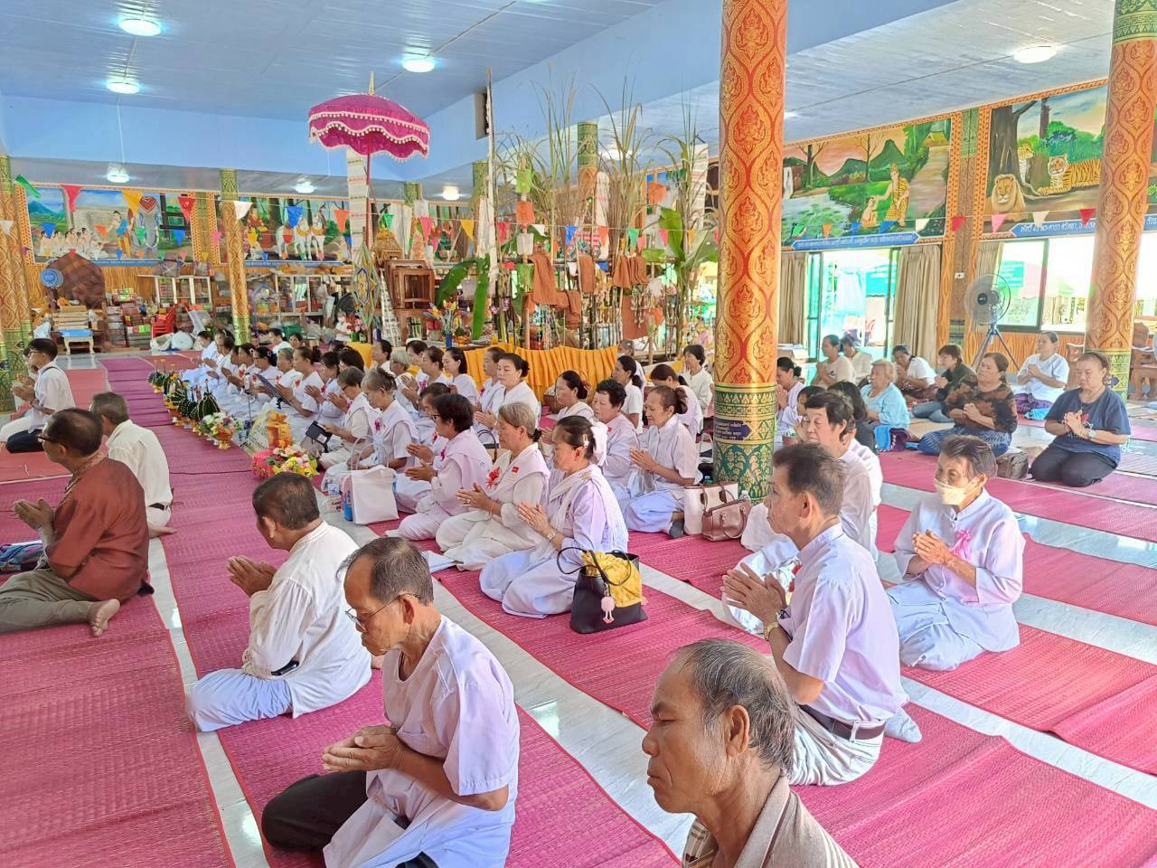 ภาพร่วมพิธีกรรมวัดป่าศรีชมภูจิตตวิเวก