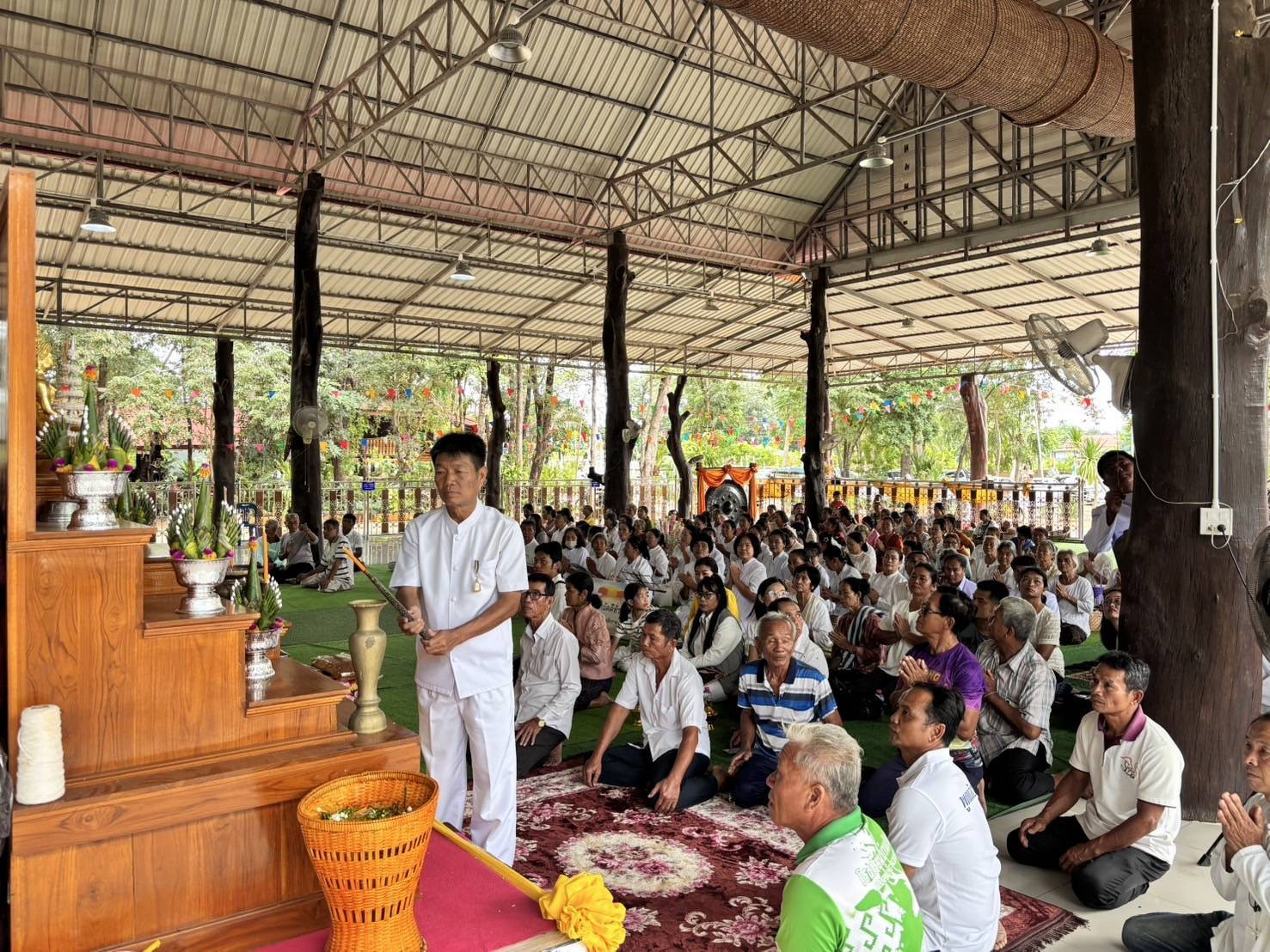ภาพร่วมพิธีกรรมวัดราษฎร์สามัคคีธรรม