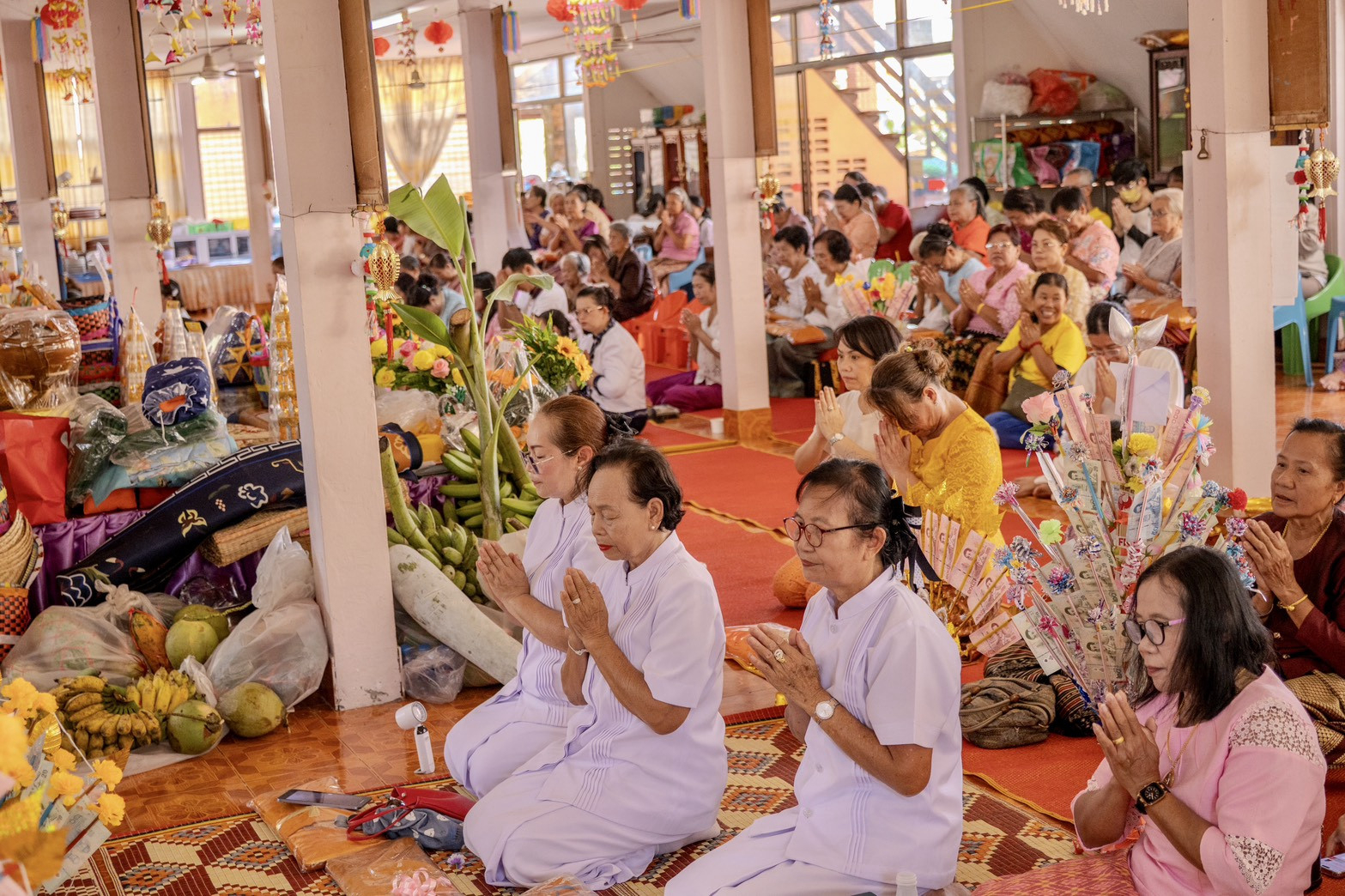 ภาพร่วมพิธีกรรมวัดอินทราวาส