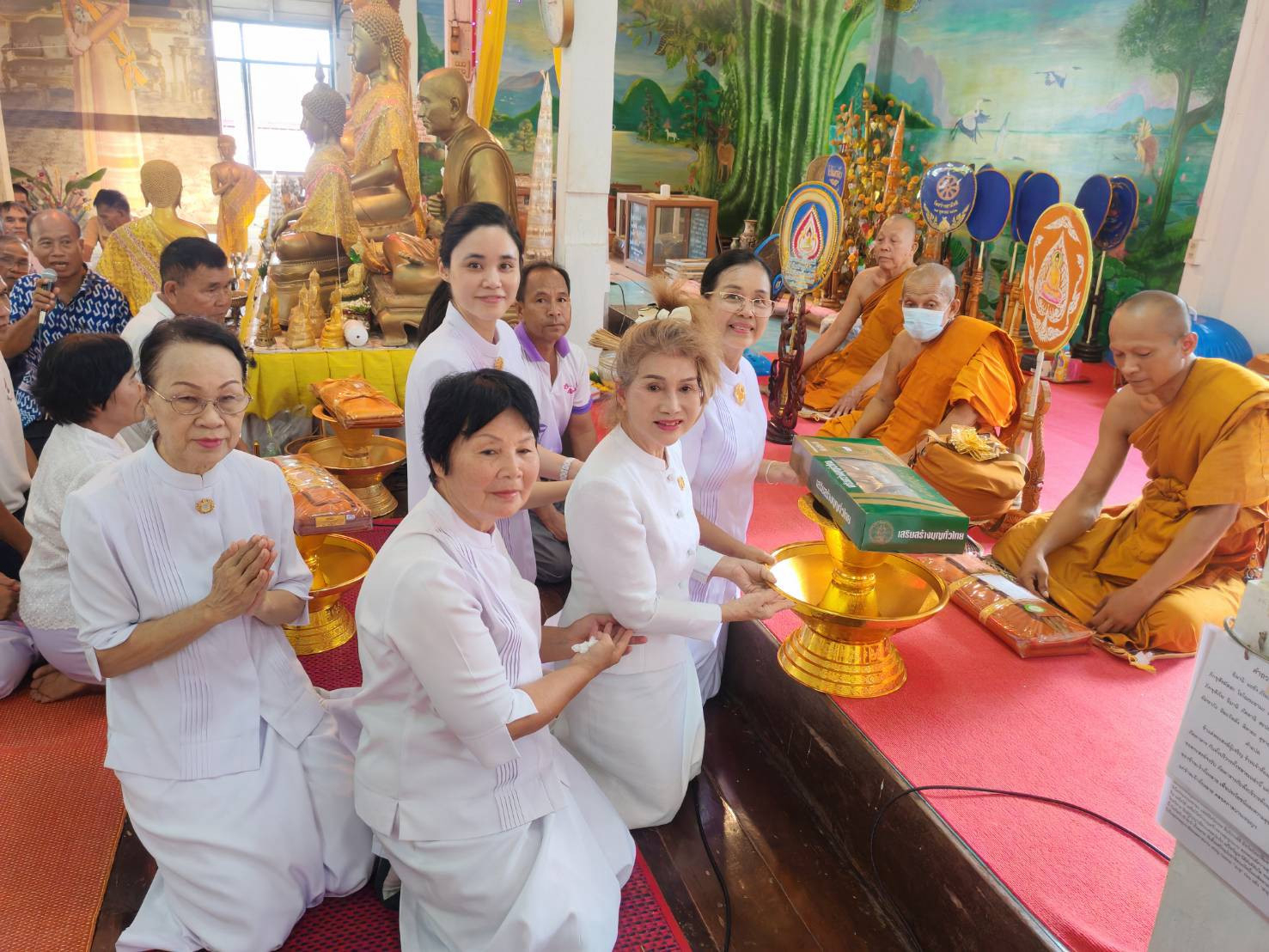 ภาพร่วมพิธีกรรมวัดสว่างสามัคคี