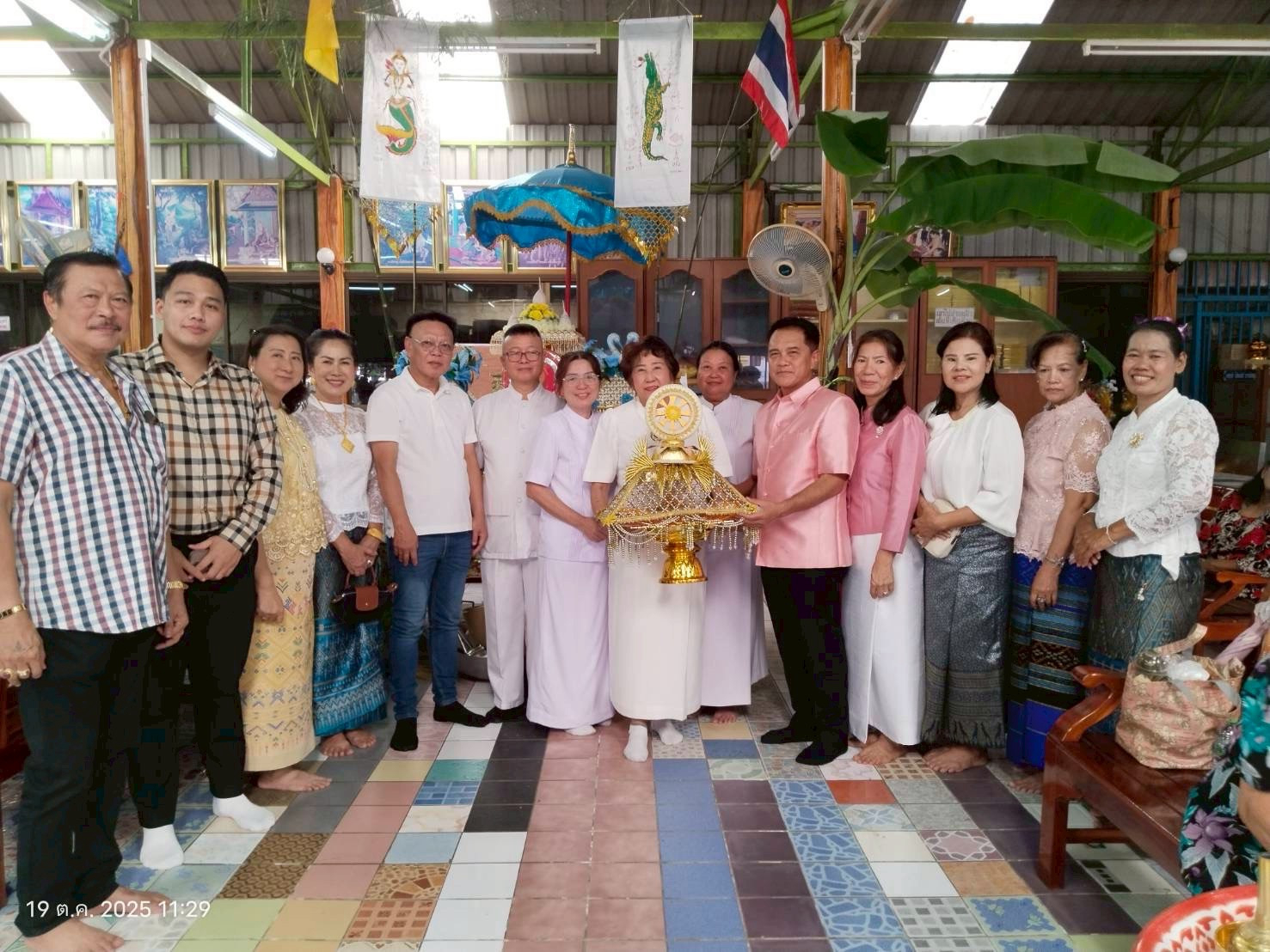 ภาพร่วมพิธีกรรมวัดชมภูแก้ว