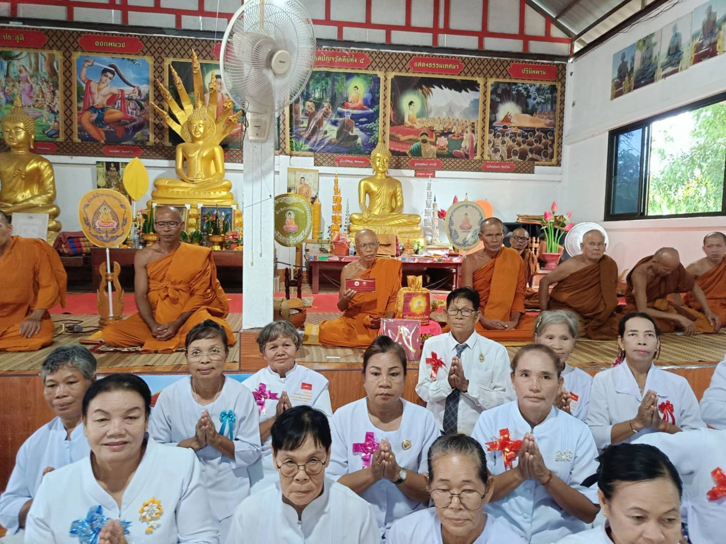 ภาพร่วมพิธีกรรมวัดบูรพาราม