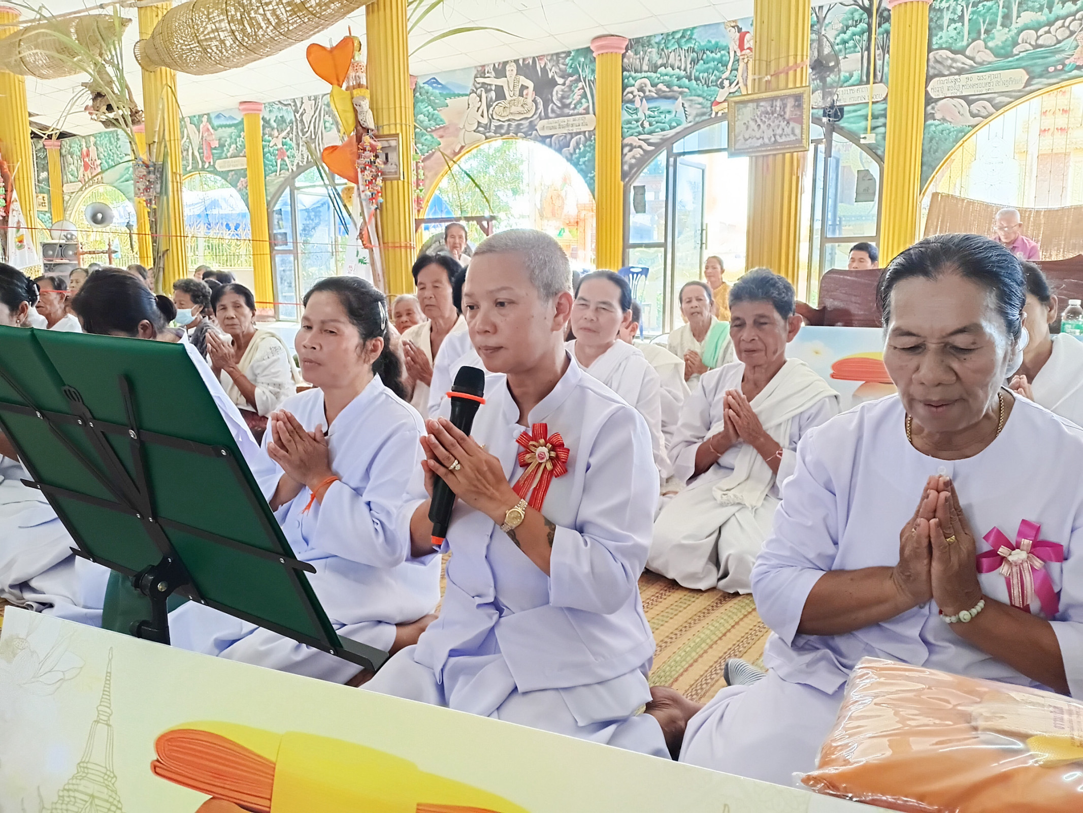 ภาพกล่าวคำถวายกฐินวัดสว่างพัฒนาราม