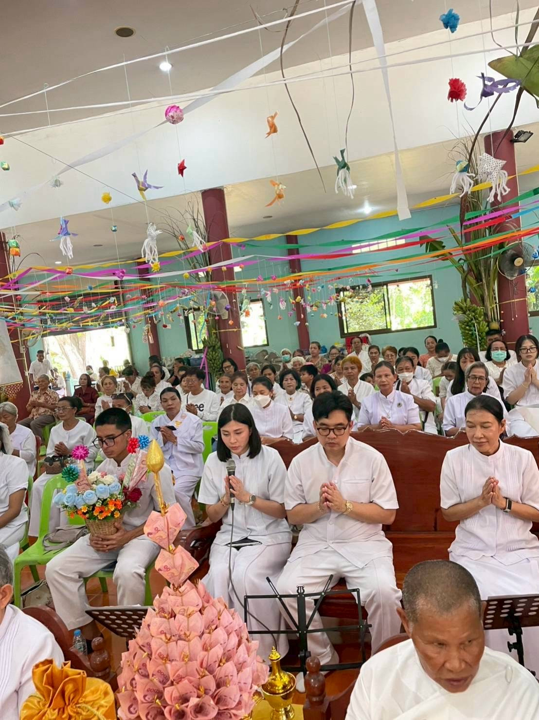 ภาพร่วมพิธีกรรมวัดโนนม่วง